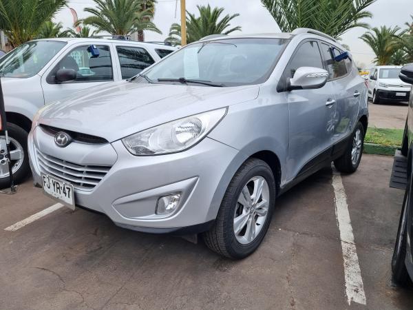 HYUNDAI TUCSON 2.0 6MT AÑO 2013