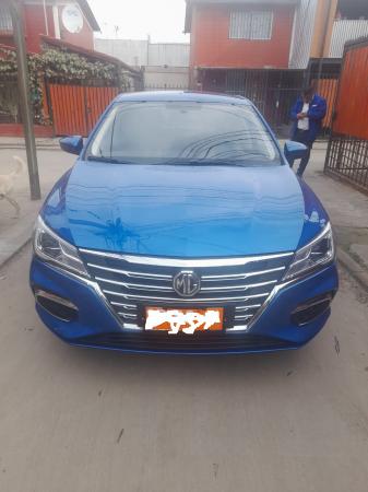 MG5 AZUL CON PATENTE DE RADIOTAXI AEROPUERTO