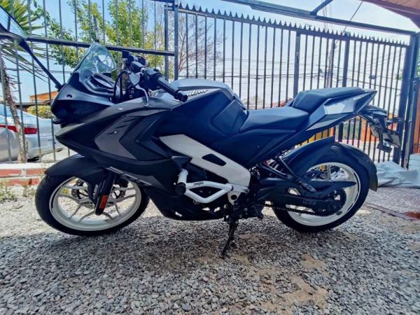 PULSAR RS 200 2022