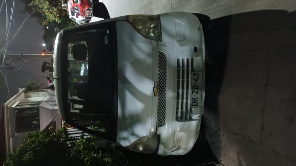 SE VENDE FURGÓN CHEVROLET N300 AL DÍA SIN MULTAS