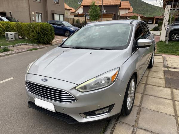 FORD FOCUS TITANIUM 2017 FULL EQUIPO 