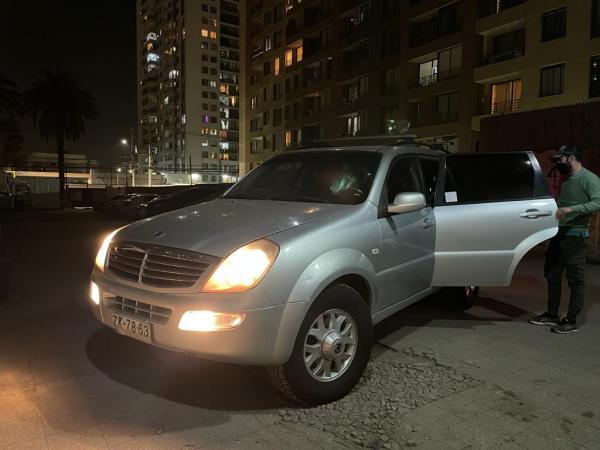 VENDO CAMIONETA REXTON MOTOR MERCEDEZ