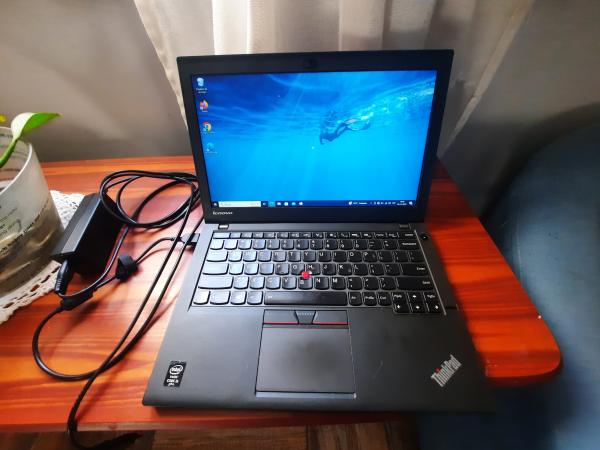 NOTEBOOK LENOVO X250 4GB RAM, 250 GB HD