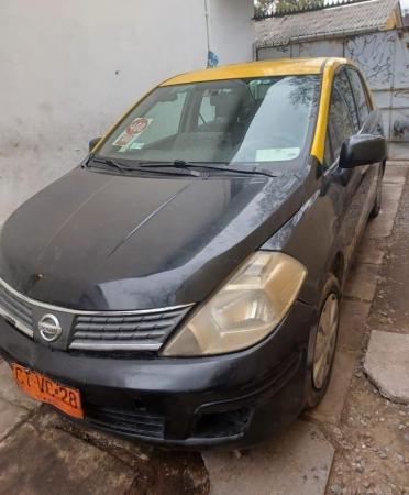 TAXI NISSAN TIIDA 2011