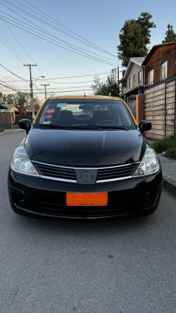 SE VENDE TAXI BÁSICO NISSAN TIIDA 2013