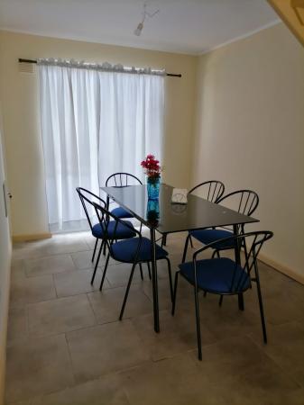 SE ARRIENDA HERMOSA CASA NUEVA AMOBLADA LINARES