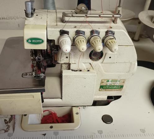 MÁQUINA COSER OVERLOCK INDUSTRIAL 