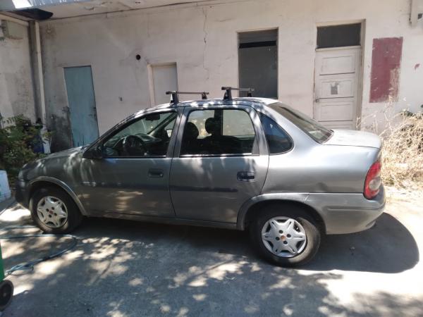 CHEVROLET CORSA SEDAN 1.6