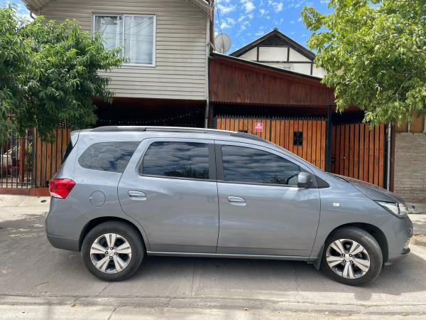 VENDO CHEVROLET SPIN 1.8L LTZ MT 2019