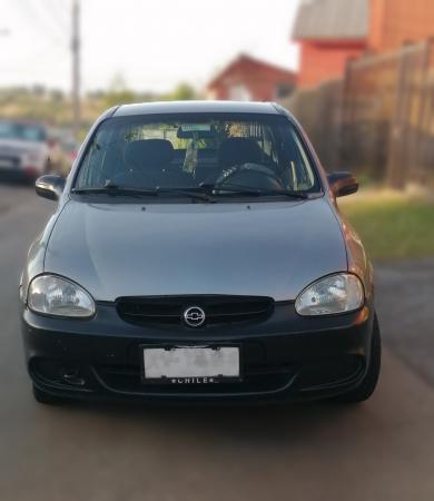 CHEVROLET CORSA, 2004. AUTO USADO.