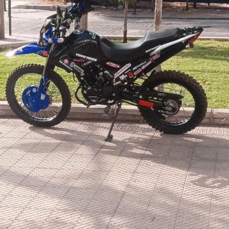 ENDURO 150 CC 2022 AL DIA