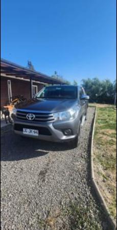 TOYOTA HILUX 4X2 AÑO 2016