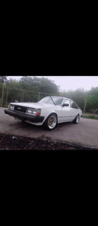 TOYOTA CORONA LIFTBACK MODELO AMERICANO 