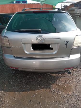 SE VENDE MAZDA CX7 AL DÍA 