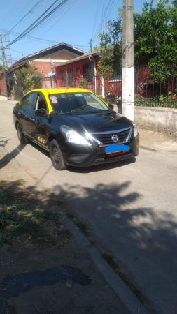 VENDO TAXI NISSAN VERSA 1.6 AÑO 2017 