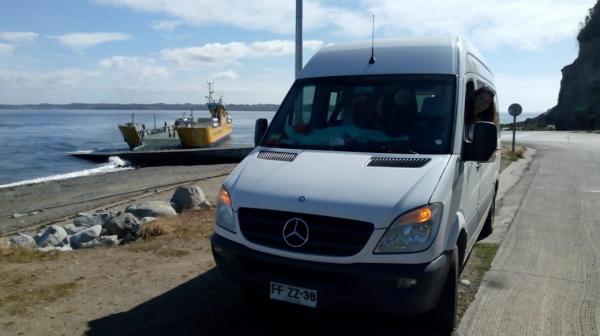 VENDO MERCEDES BENZ, MOD. SPRINTER AÑO 2013, 15+1