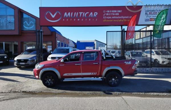 TOYOTA HILUX 2017 4X2