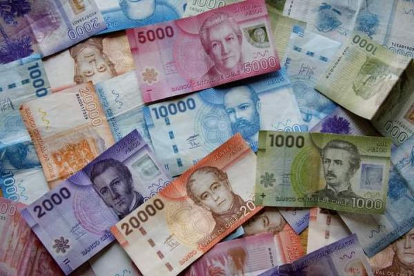 CRÉDITOS Y FINANZAS CON O SIN DICOM 