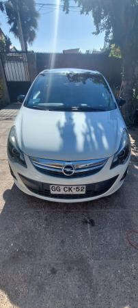 VENDO OPEL CORSA HB 1.4 AÑO 2014