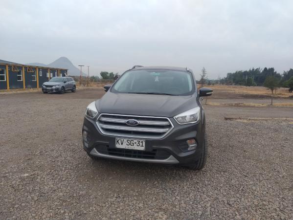 FORD ESCAPE 2019 ÚNICO DUEÑO 