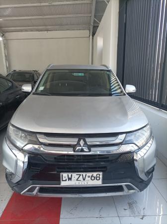 Mitsubishi Outlander 2020