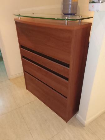 MUEBLE DE RECEPCION EN PERFECTO ESTADO