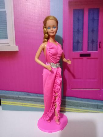 VENDO BARBIES 