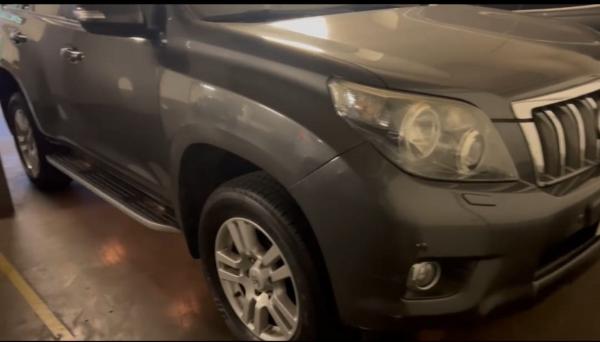 TOYOTA LAND CRUISER PRADO VX 4.0 AT - 2011