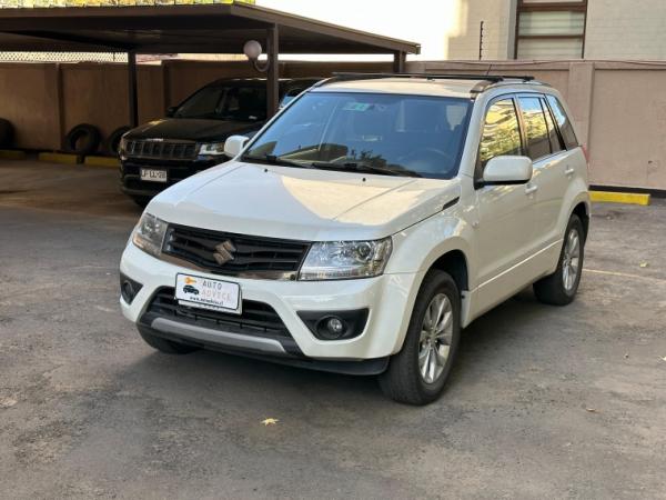 VENDO SUZUKI GRAND NOMADE 