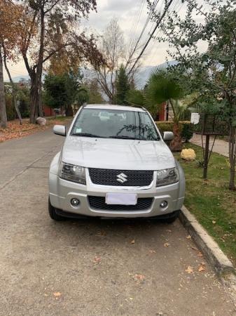 SUZUKI GRAN NOMADE 2.4 4X4 AUTOMATICO 2010