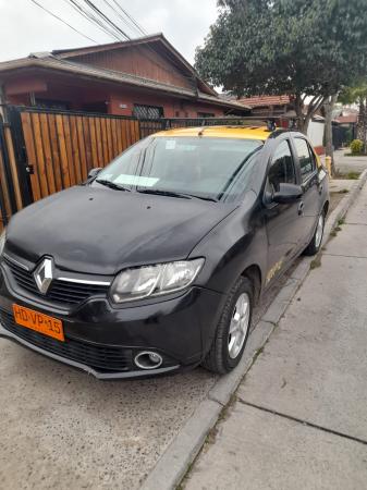 TAXI RENAULT SYMBOL 2015 AL DÍA CON DERECHOS