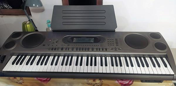 TECLADO CASIO WK1800