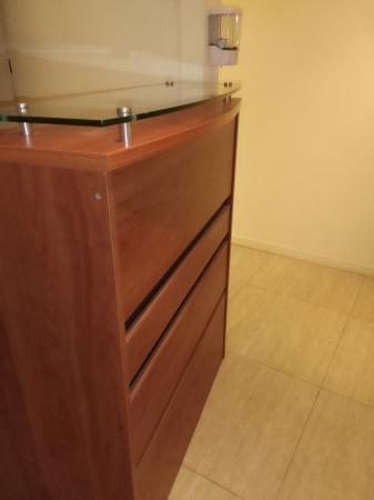 MUEBLE DE RECEPCION EN PERFECTO ESTADO