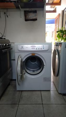 SECADORA ROPA ELECTROLUX 7KG