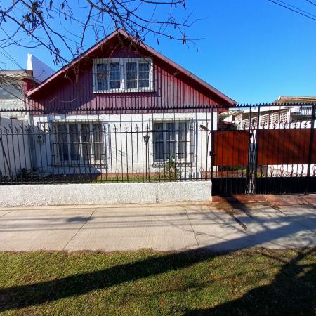 V 1576-C-LR-VENDO CASA EN LA CISTERNA