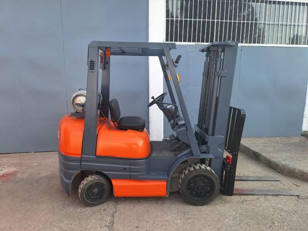GRUA HORQUILLA 