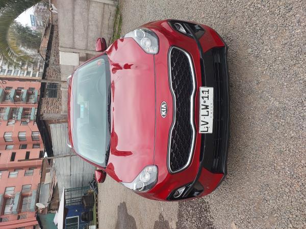 VENDO KIA SPORTAGE LX 2.0 