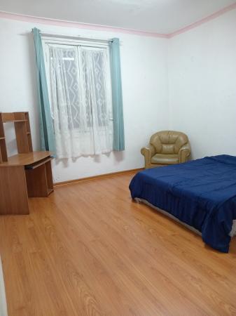 ARRIENDO PIEZA GRANDE 