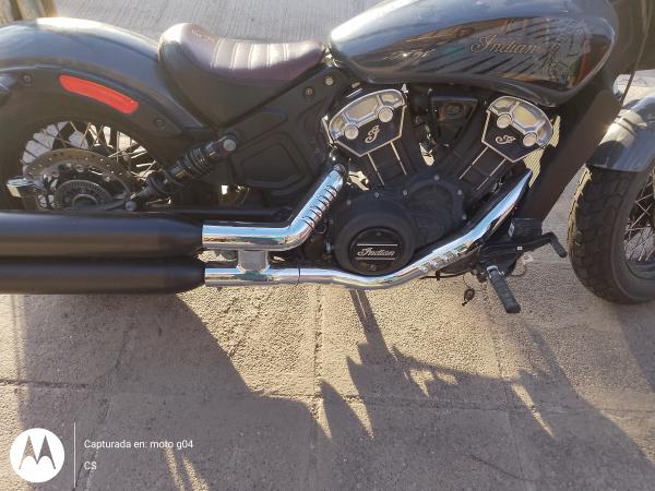 VENDO MOTO INDIAN AÑO 2022 