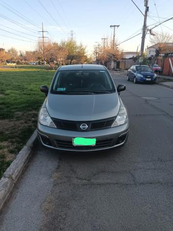 VENDO NISSAN TIIDA