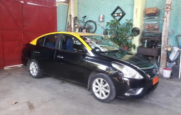 CONVERSABLE TAXI BÁSICO NISSAN VERSA2016
