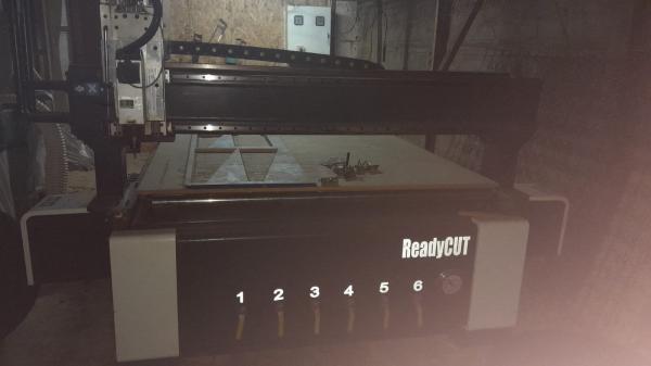CNC ROUTER 