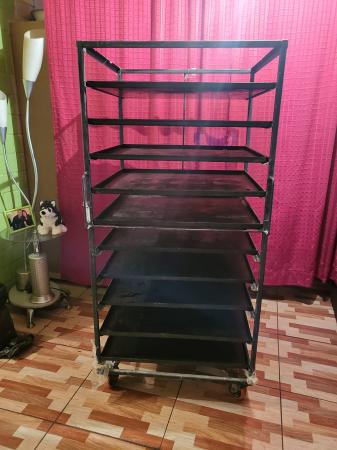 SE VENDE CARRO CON 10 LATAS DE 65*55