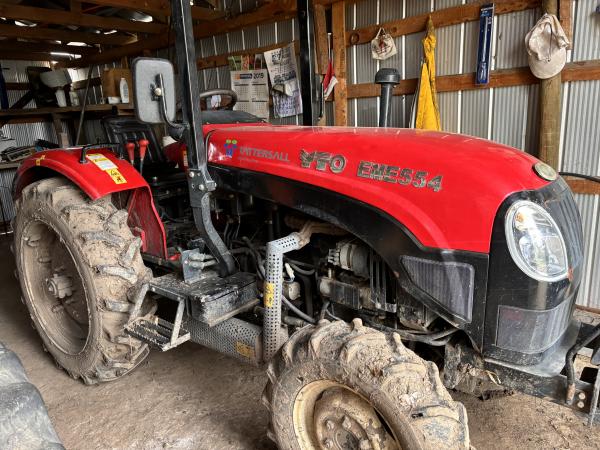 VENDO TRACTOR YTO EME 554 FRUTERO SEMI NUEVO