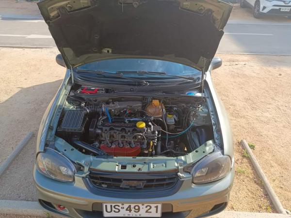 CHEVROLET CORSA EXTRA MILLENIUM 1.6 2001