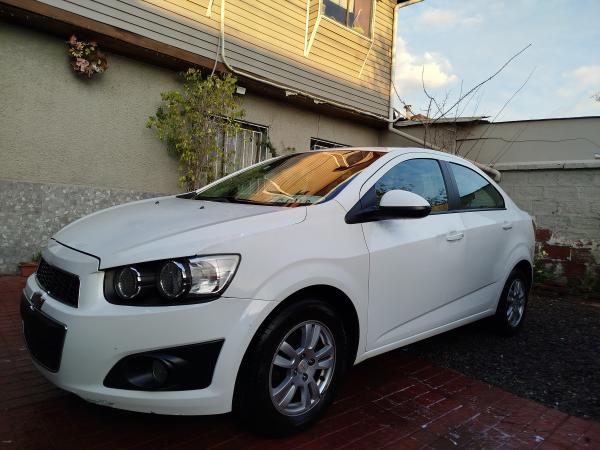 CHEVROLET SONIC 2013 TODO AL DÍA 
