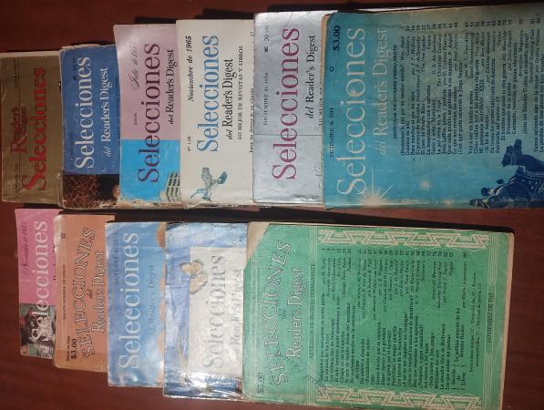 VENDO COLECCIÓN DE READERS DIGEST  ANTIGUOS.
