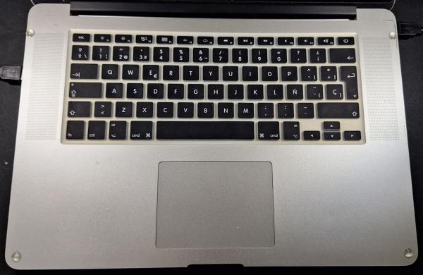 MACBOOK PRO RETINA 15