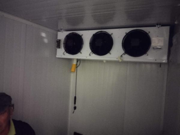 CÁMARA DE FRÍO -18 GRADOS / 3X3X2 M2 / 3 HP 