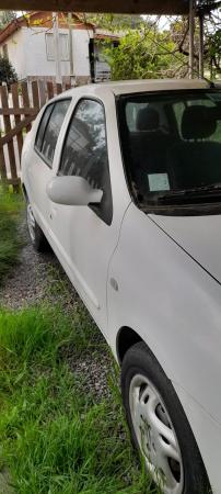 POR VIAJE URGENTE VENDO NISSAN RECIBO OFERTAS BIEN
